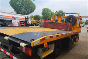 奉节附近拖车电话号码服务